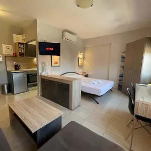 Q Luxury Perea Center Апартаменты Переа