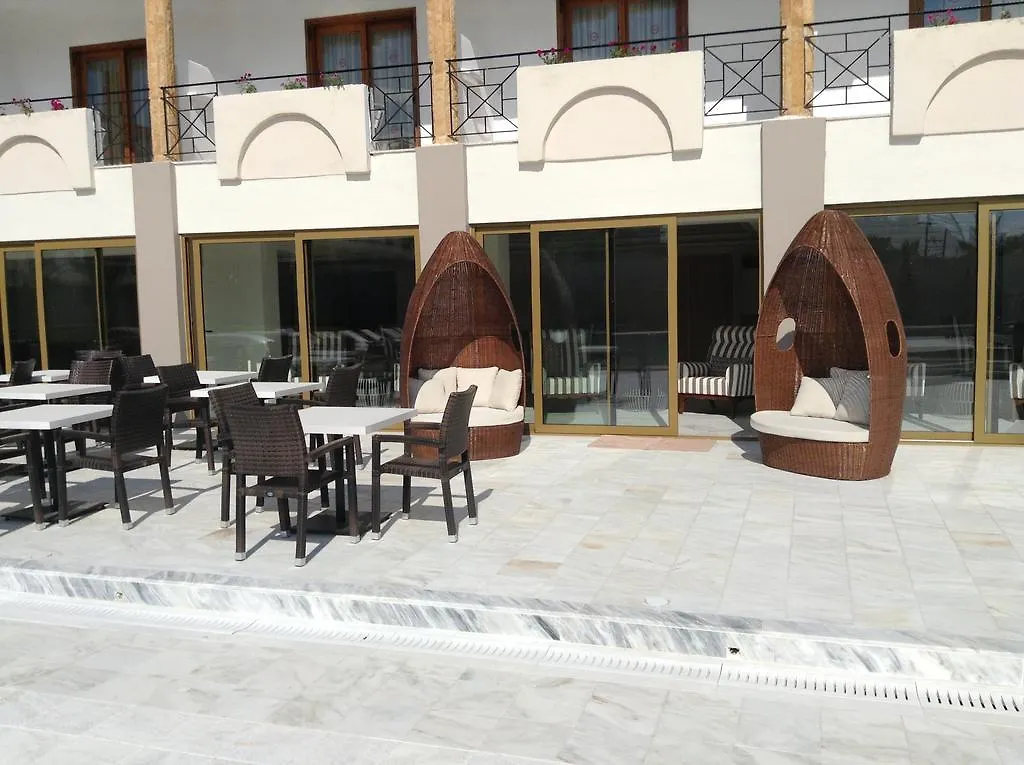 Hanioti Melathron Hotel